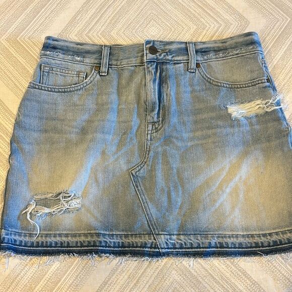 Sanctuary Denim Women’s Distressed Light Wash Skirt - Size 28 - Picture 1 of 7